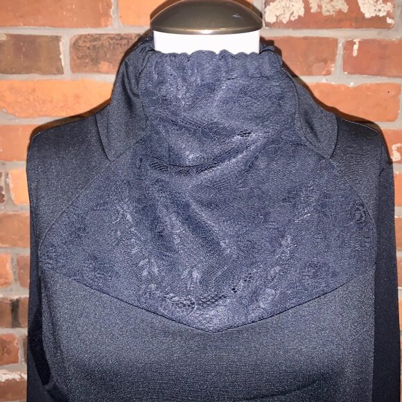 Fabletics Jolie Black Pullover Training Jacket Womens Size Medium - Picture 4 of 6